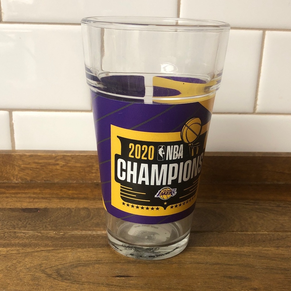 Los Angeles Lakers 2020 NBA Champions Purple drinking glass